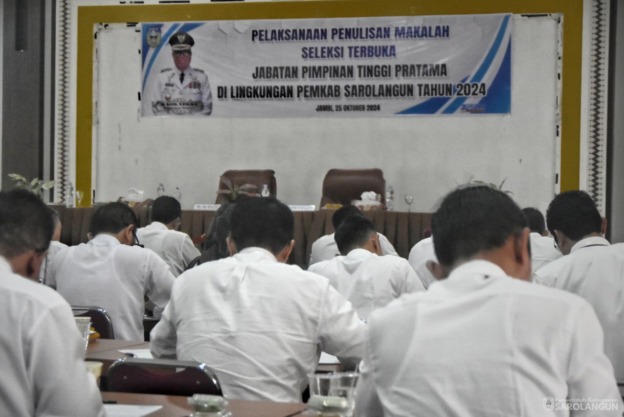 25 Oktober 2024 - Monitoring Pelaksanaan Assessment Penulisan Makalah Jabatan Pimpinan Tinggi Pratama, Bertempat di Gedung Aula BPKSDM Provinsi Jambi&nbsp;