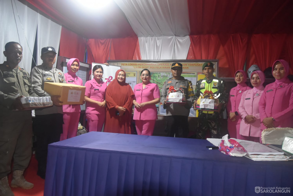 24 Desember 2024 - Meninjau Pos Pengamanan Nataru di Kecamatan Singkut dan Kecamatan Pelawan