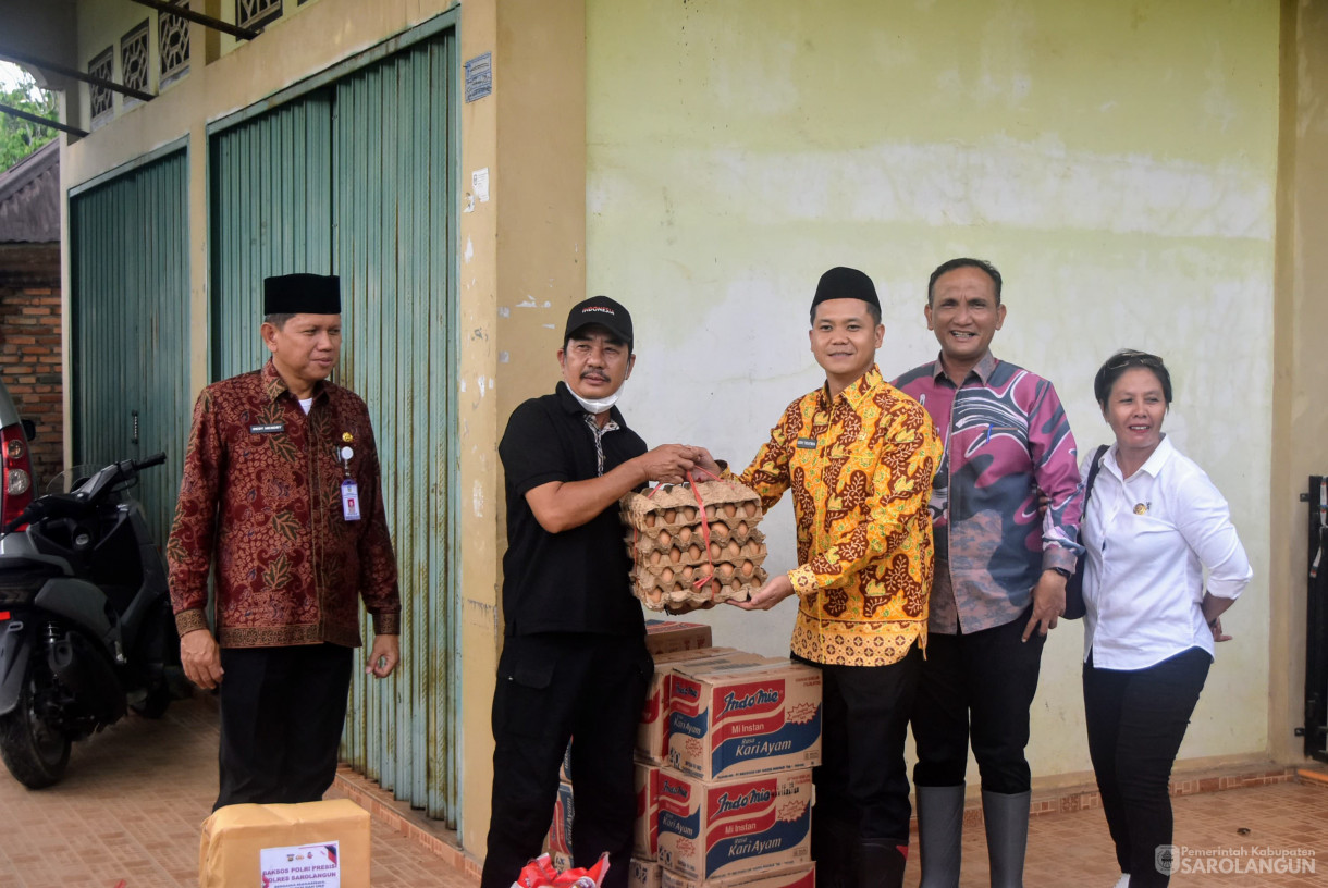 6 Maret 2025 - Peninjauan Lokasi Banjir dan Penyerahan Bantuan Bagi Korban Terdampak Banjir di Kecamatan Mandiangin&nbsp;