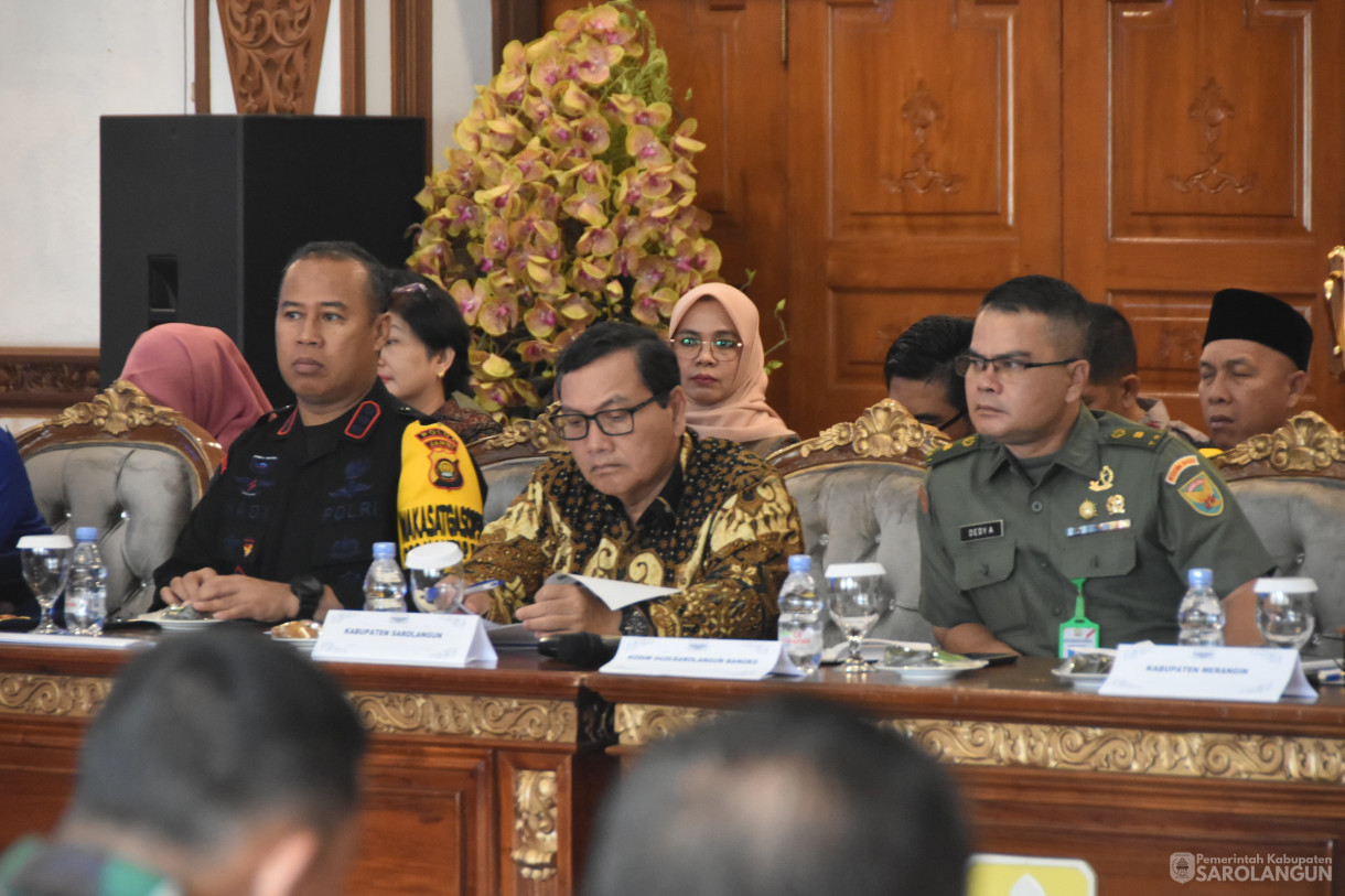 25 Januari 2024 - Rapat Koordinasi Penanganan Bencana Banjir Dan Longsor Provinsi Jambi Tahun 2024 Di Auditorium Rumah Dinas Gubernur Jambi