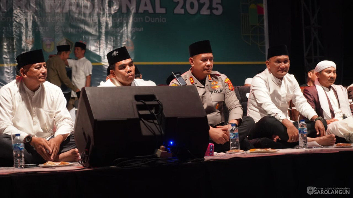 21 Oktober 2025&nbsp; Istighosah dan Tabligh Akbar Dalam Rangka Peringatan Hari Santri Nasional Tahun 2025