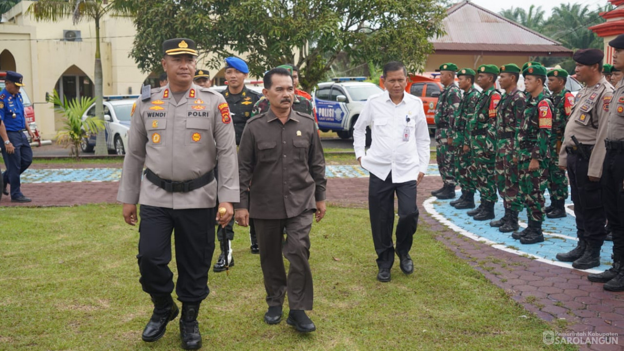 5 November 2025 Penyerahan Sembako Penanggulangan Inflasi dan Kemiskinan Ekstrin