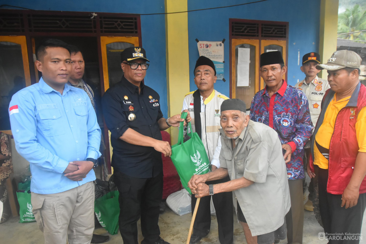 10 November 2024 -&nbsp;Kunjungan Kerja Dan Penyerahan Bantuan di Desa Bathin Pengambang Kecamatan Batang Asai