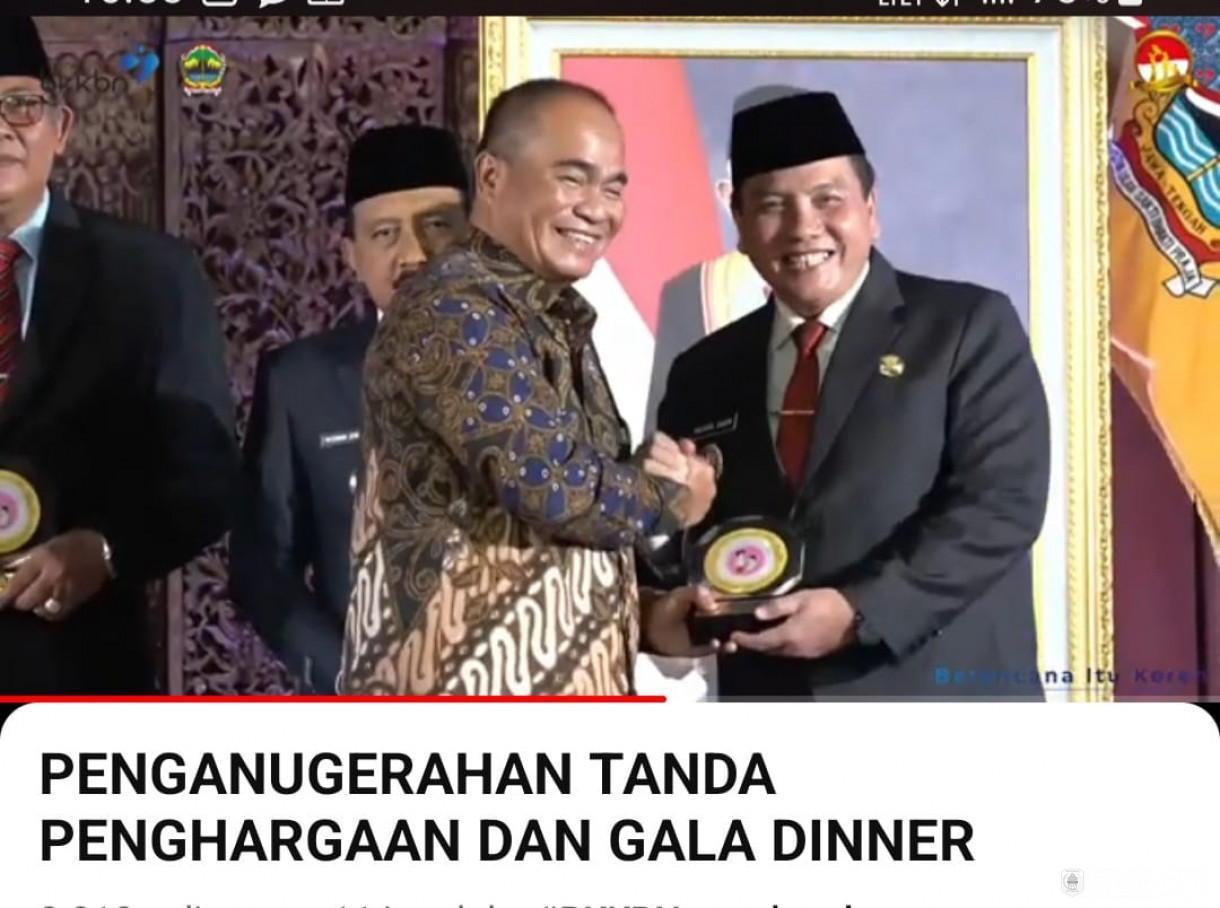 28 Juni 2024 - Penyerahan Tanda Penghargaan Program Percepatan Penurunan Stunting Berdasarkan Hasil Survei Kesehatan IndonesiaTahun 2023, Bertempat di Merapi Grand Ballroom PRPP Jawa Tengah