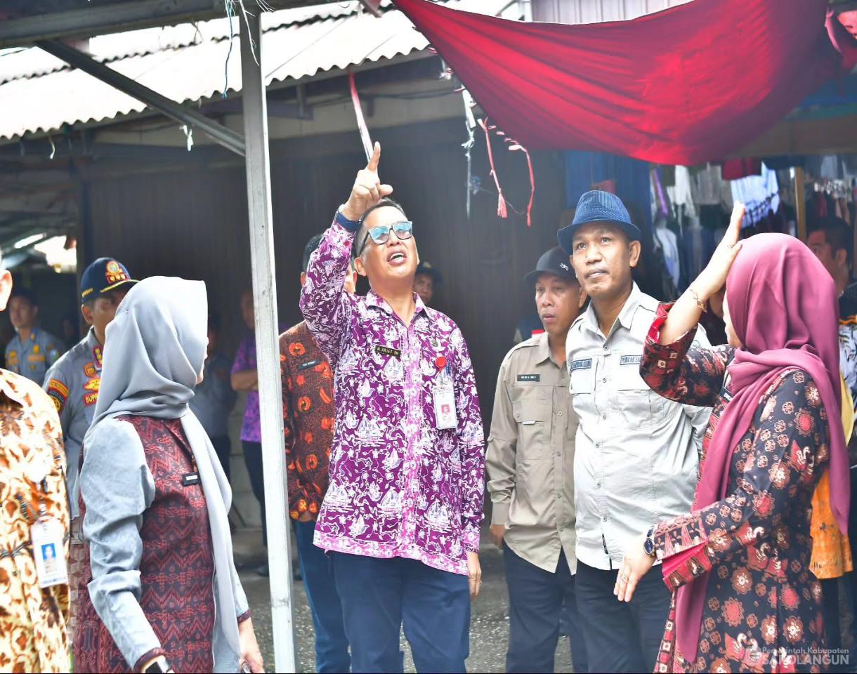 18 Juni 2026 Sweeping Penataan, Penertiban dan Pengawasan Aktivitas Perdagangan di Pasar Atas Kabupaten Sarolangun