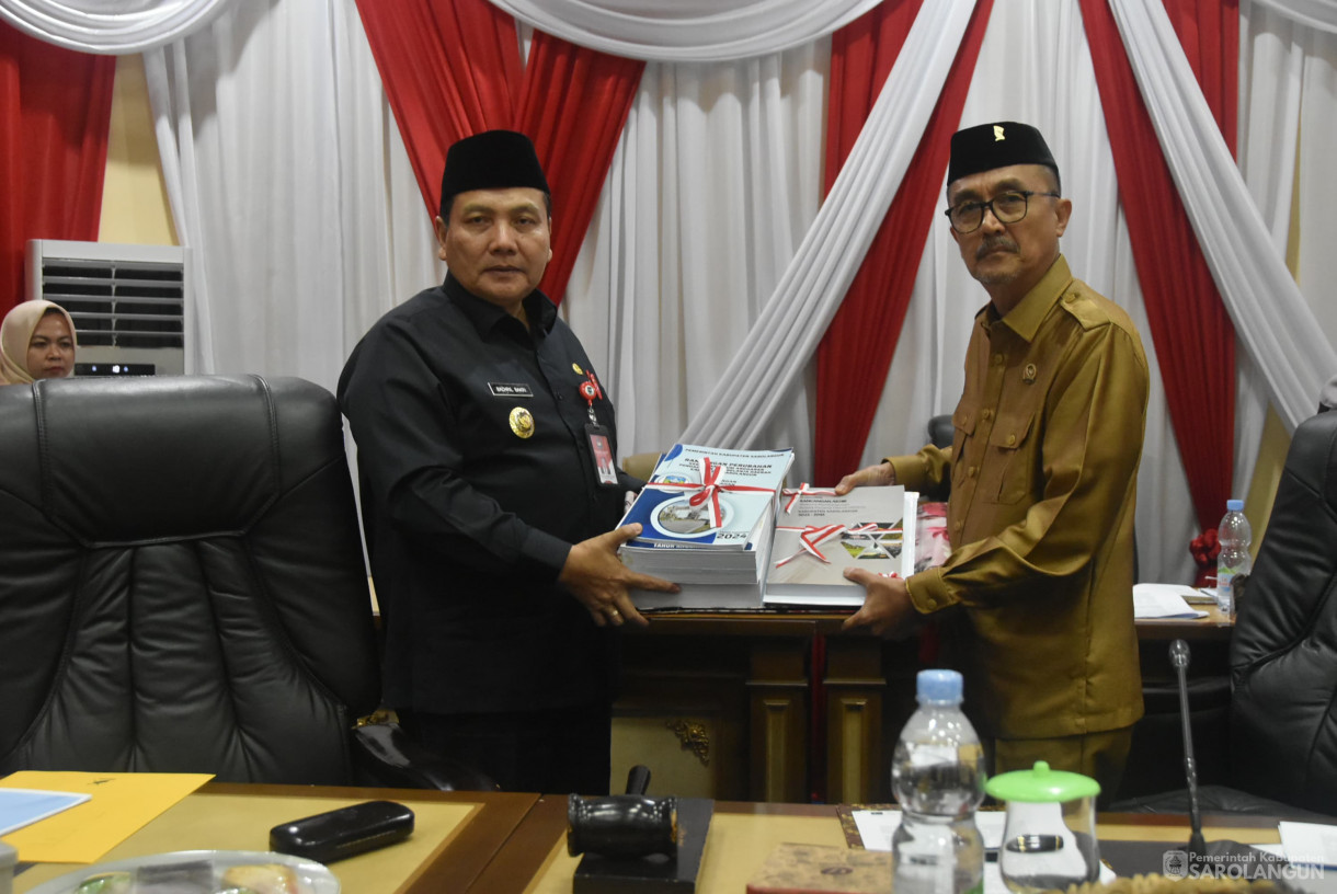 15 Agustus 2024 - Rapat Paripurna Tingkat I Tahap I, Bertempat di Gedung DPRD Kabupaten Sarolangun