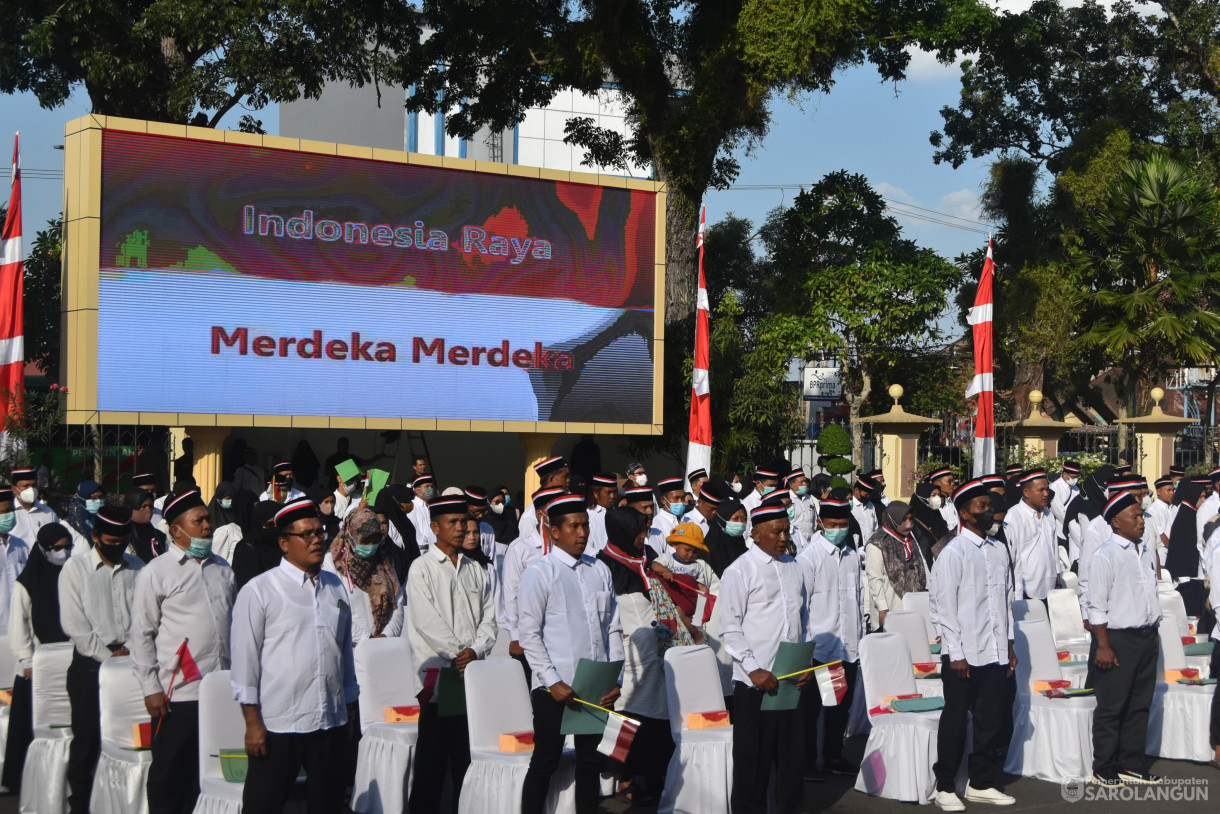 25 Juli 2024 - Prosesi Lepas Bai at dan Ikrar Setia NKRI Orang atau Kelompok Orang Yang Terafiliasi Negara Islam Indonesia, Bertempat di Lapangan Polda Jambi