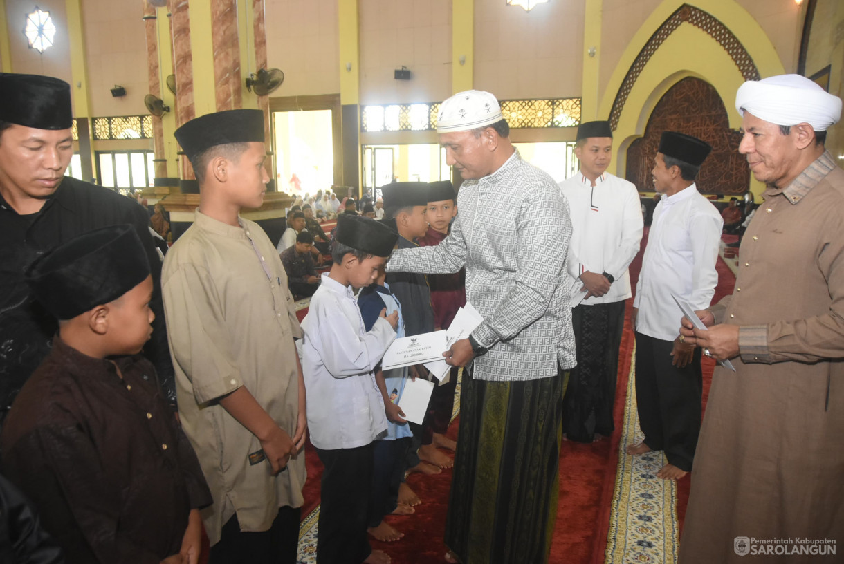 10 Juli 2025 - Tabligh Akbar Bersama Ustadz Dr. Habib Segaf Baharun di Masjid As Sulthon
