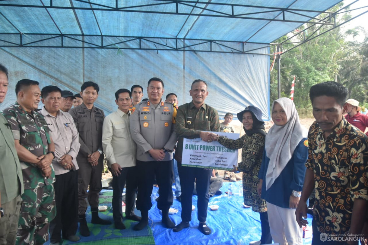 28 Agustus 2025&nbsp; &nbsp;Panen Perdana Padi Ladang Kelompok Tani Renah Mutu Desa Tanjung Kecamatan Bathin VIII