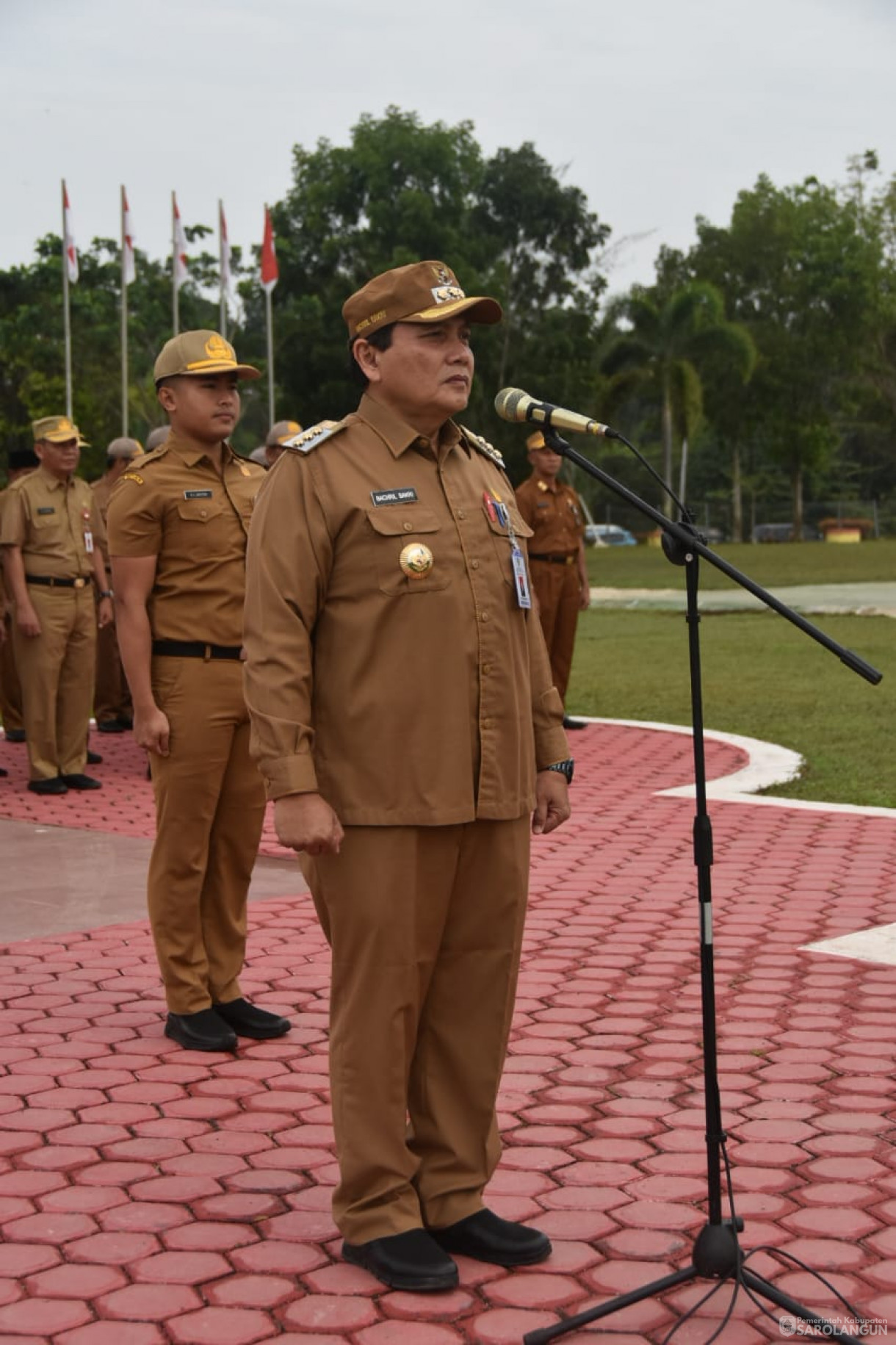 11 September 2023 - Penjabat Bupati Sarolangun Memimpin Apel Gabungan di Lapangan Gunung Kembang Sarolangun