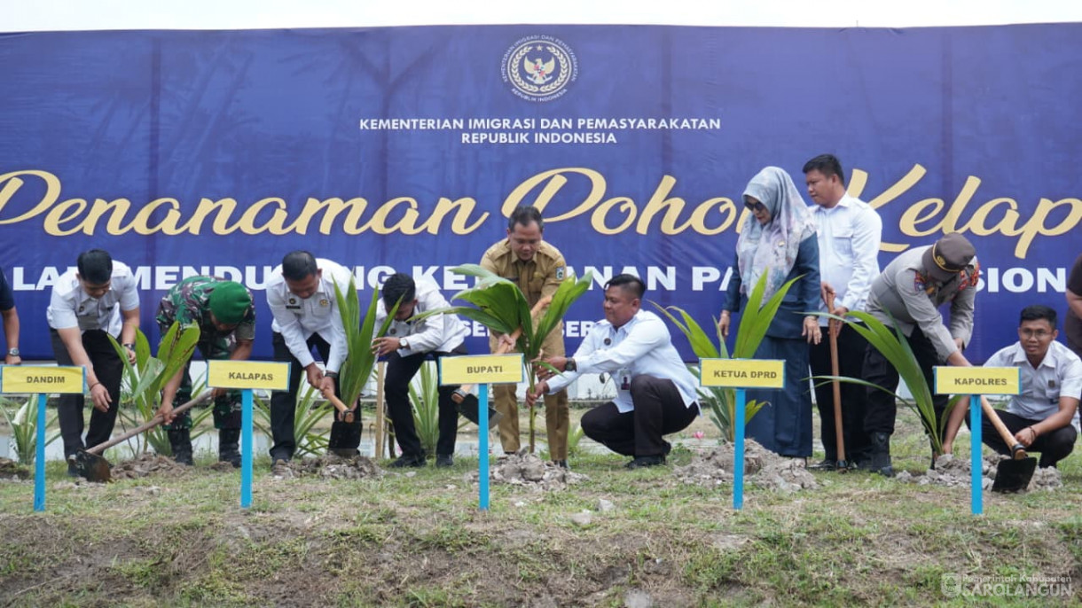 9 September 2025&nbsp; Zoom Meeting Dengan Menteri Imigrasi dan Pemasyarakatan RI Sekaligus Dirangkaikan Kegiatan Penanaman Pohon Kelapa Bertempat di Lapas II B Sarolangun