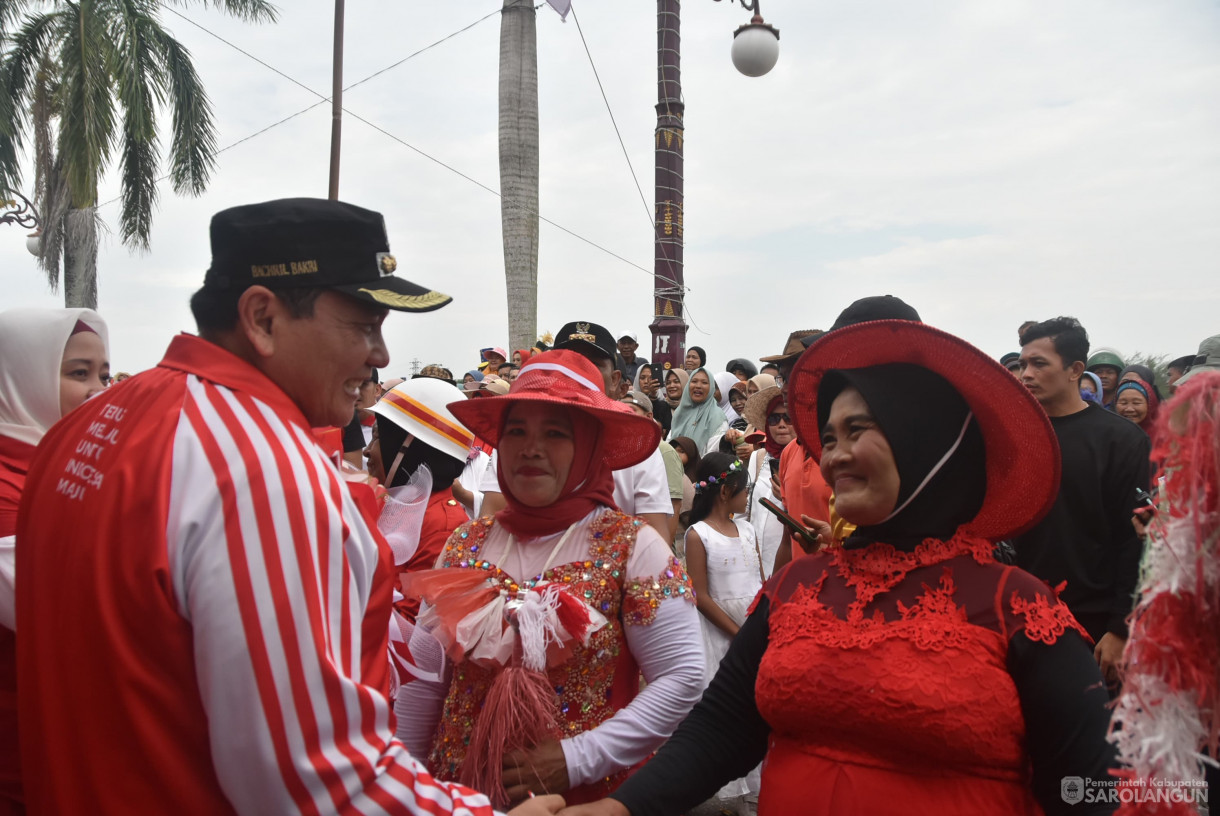 18 Agustus 2024 -&nbsp;Pawai Karnaval Memperingati HUT RI Ke 79, Bertempat di Depan Rumah Dinas Bupati Sarolangun