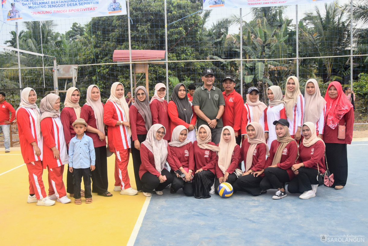 26 Juli 2025 - Pembukaan Turnamen Semi Open Voly di Lapangan Moneng Janggut Desa Sepintun