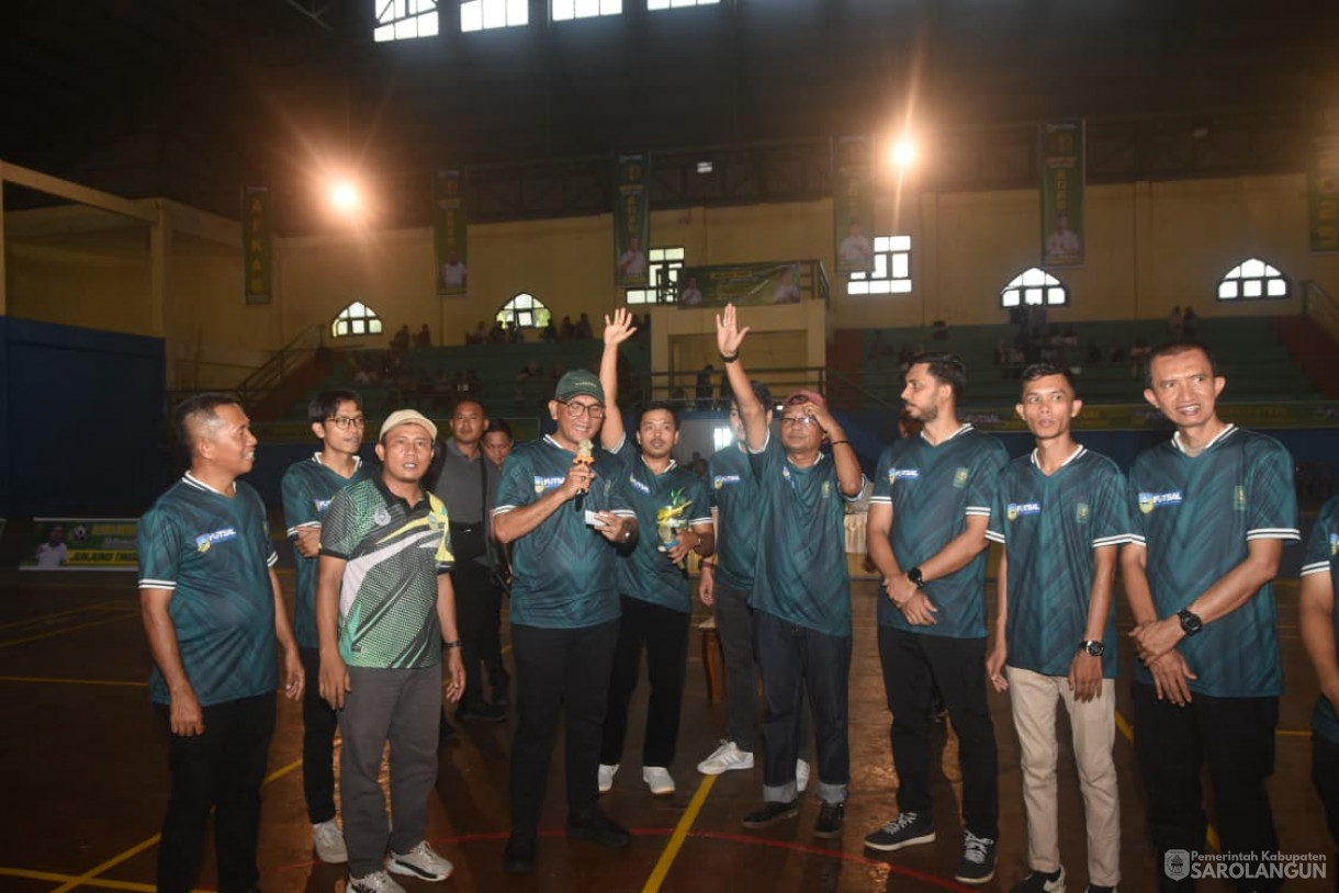 16 Oktober 2025&nbsp; Pembukaan Tournament Futsal Piala Bupati Cup Tahun 2025 di Tennis Indoor GOR Sarolangun
