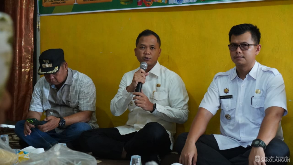 26 November 2025&nbsp; Salurkan Bantuan Kepada 92 Masyarakat Miskin Ekstrim Di Kecamatan Bathin VIII