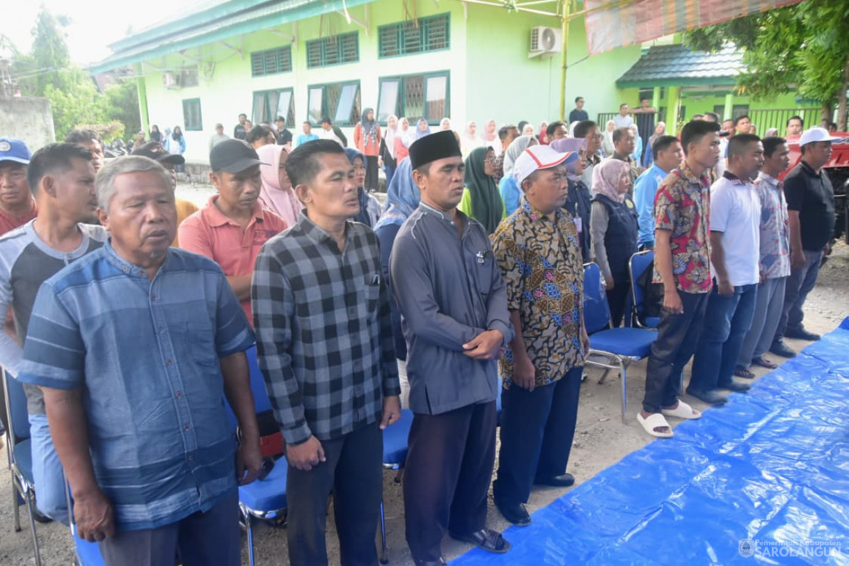 31 Oktober 2025 Penyerahan Secara Simbolis Alsintan Kepada Kelompok Tani Kabupaten Sarolangun