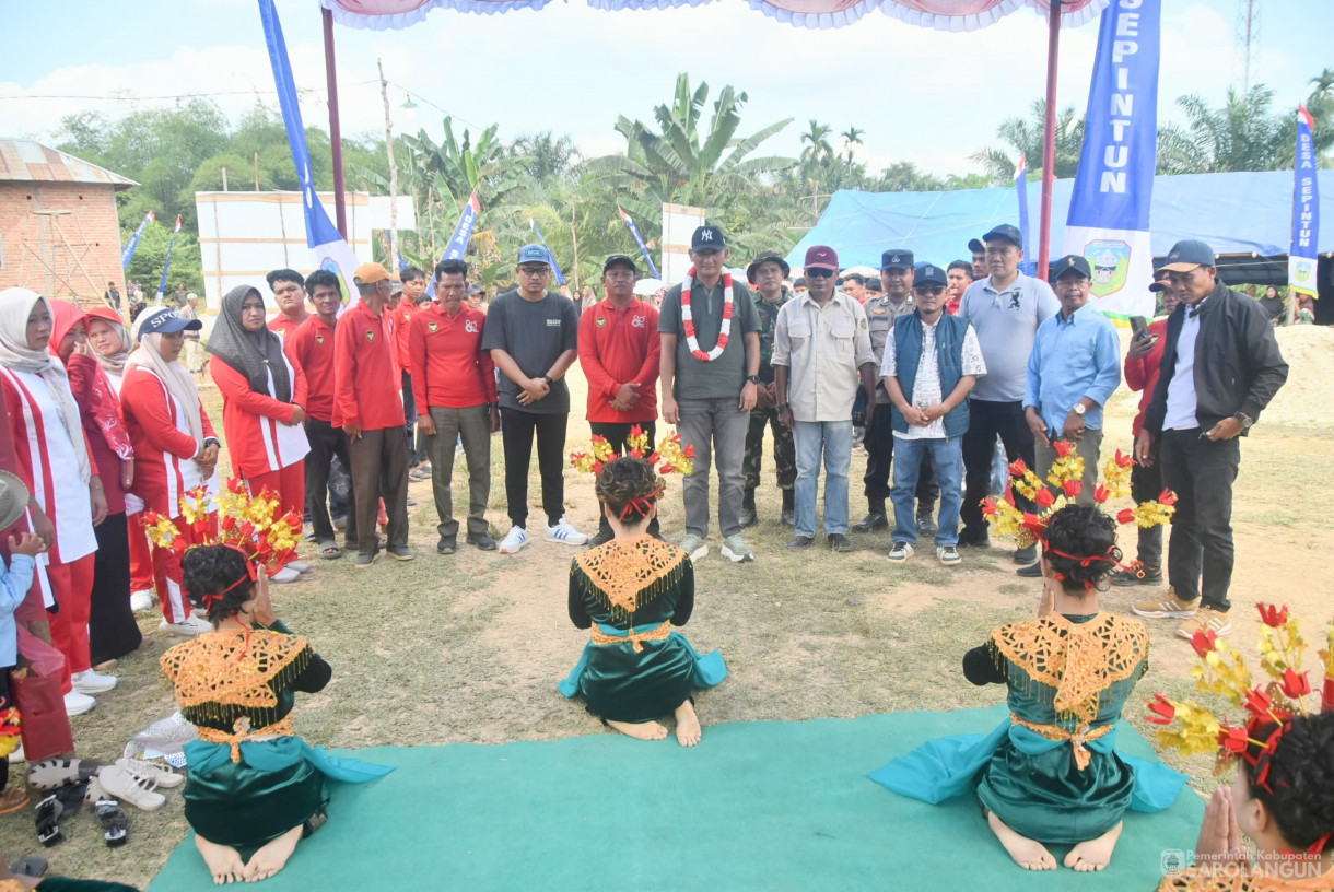 26 Juli 2025 - Pembukaan Turnamen Semi Open Voly di Lapangan Moneng Janggut Desa Sepintun