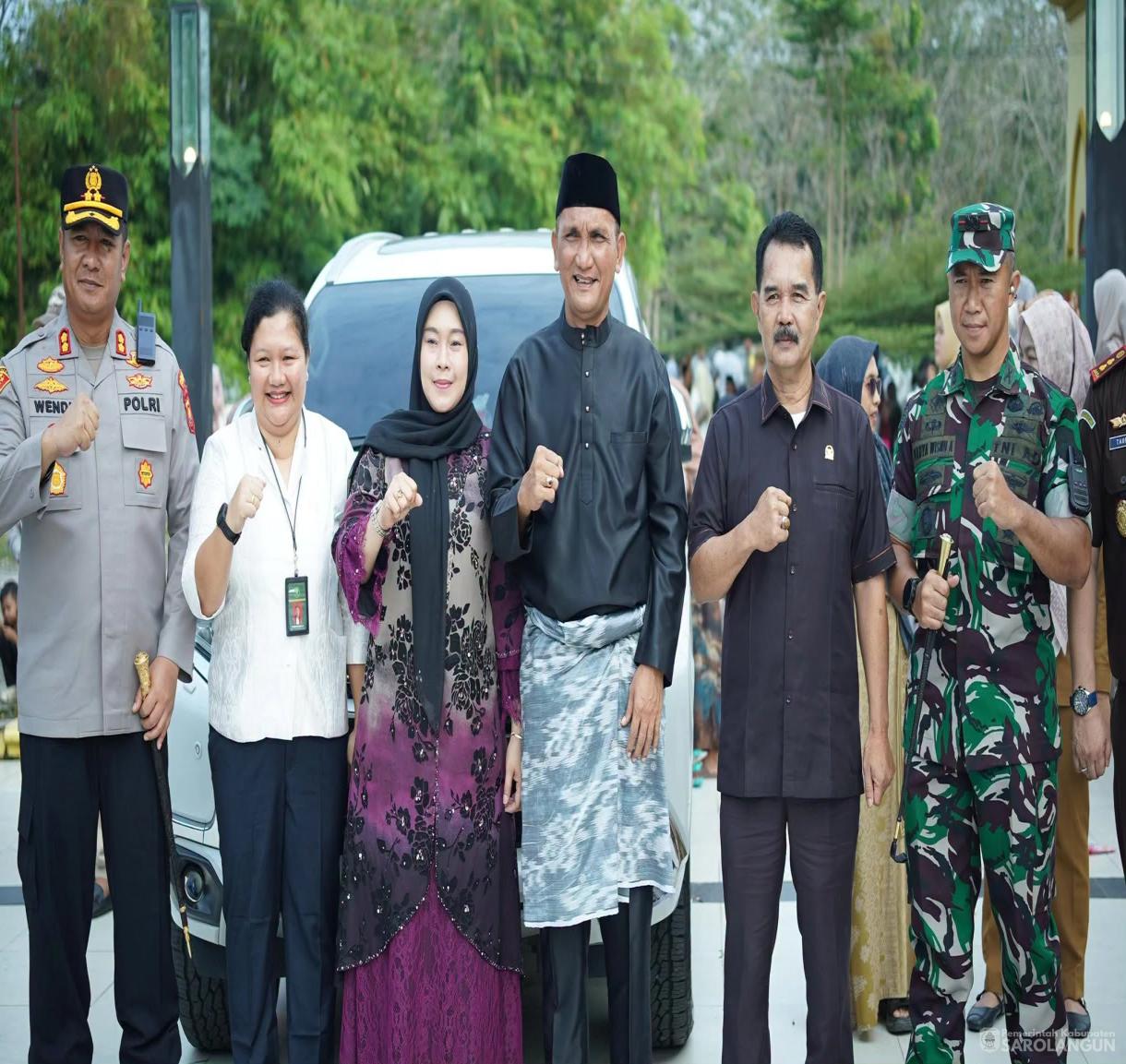 29 Juni 2026 Bupati Sarolangun Menyambut Kedatangan Jamaah Haji Sarolangun di Masjid Assulthon Sarolangun
