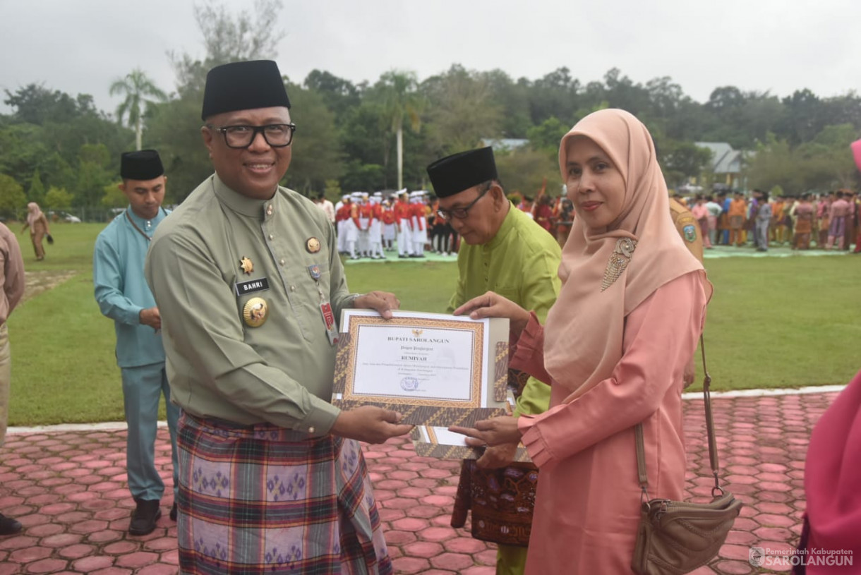 2 Desember 2024 - Upacara Hari Guru Nasional, Bertempat di Lapangan Gunung Kembang Sarolangun