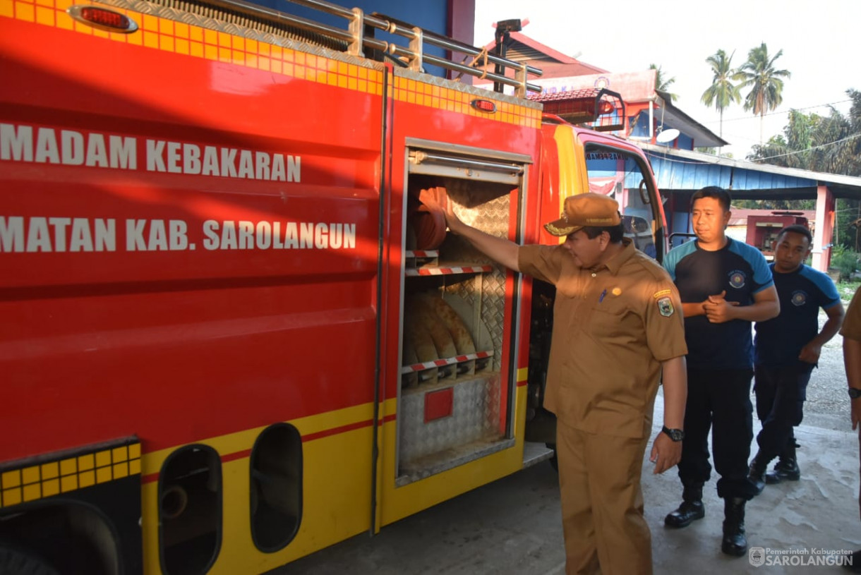 23 Oktober 2023 - Penjabat Bupati Sarolangun Meninjau Kantor Damkar Sarolangun