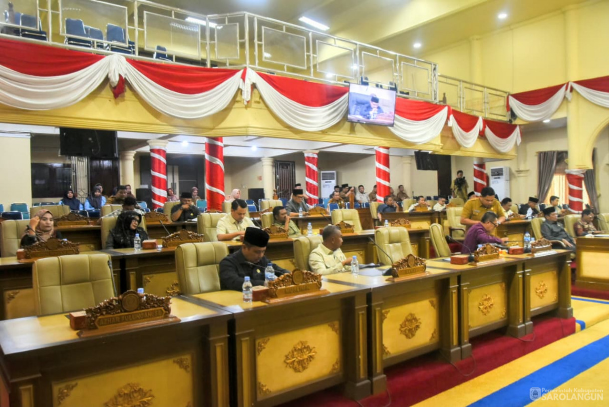 26 Agustus 2025 Rapat Paripurna Tingkat 1 Tahap 1 Penyampaian 4 Ranperda Kabupaten Sarolangun di Gedung DPRD Kabupaten Sarolangun
