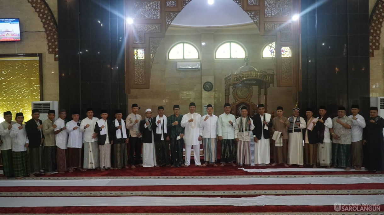 21 Maret 2026&nbsp;Sholat Idul Fitri di Masjid Assulthon Sarolangun