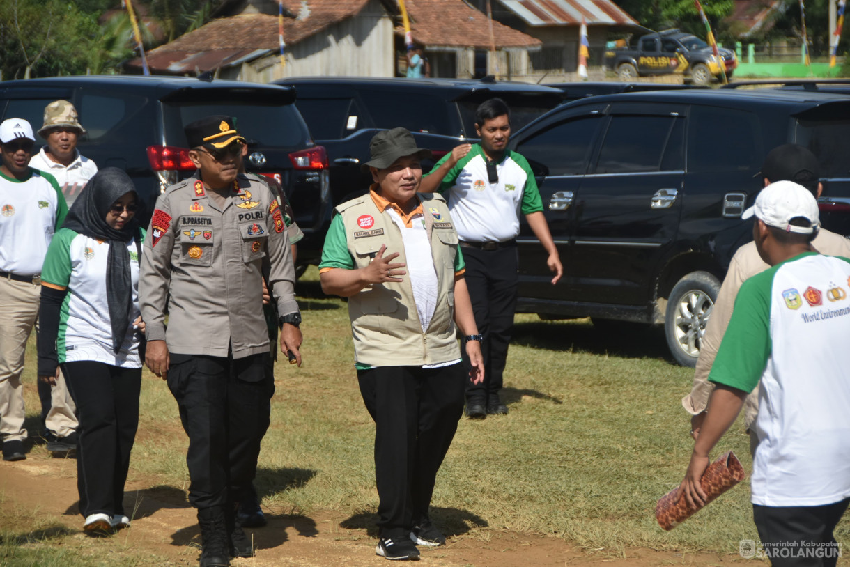 12 Juni 2024 -  Hari Lingkungan Hidup Sedunia Dengan Tema Penyelesaian Krisis Iklim Dengan Inovasi Dan Prinsip Keadilan Di Desa Monti Kecamatan Limun Dan Penebaran Beni