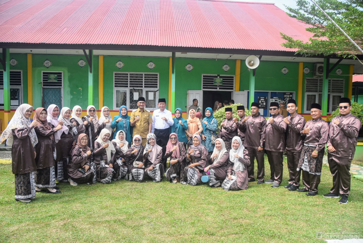 1 Juli 2025 - Sistem Penerima Murid Baru