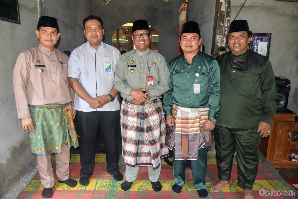 14 Oktober 2024 - Pemberian Bantuan BPJS Ketenagakerjaan, Bertempat di Desa Pulau Lintang Kecamatan Bathin VIII 