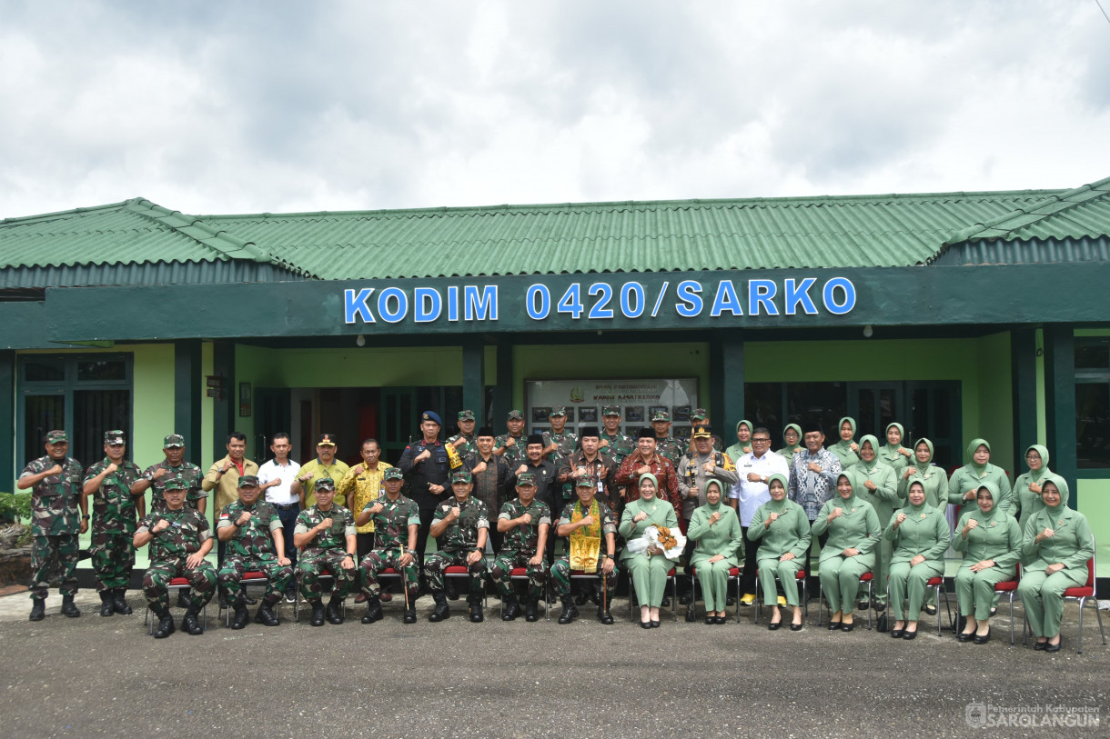 19 Januari 2023 - Menyambut Kedatangan Pangdam II Sriwijaya Di Makodim 0420 Sarko