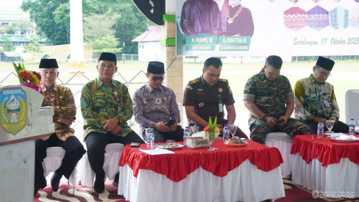 9 Oktober 2025&nbsp; Memperingatan Hari Batik Nasional Bertempat di lapangan gunung kembang kabupaten Sarolangun