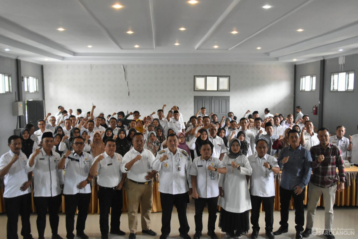 20 September 2023 - Penjabat Bupati Sarolangun Memimpin Rapat Koordinasi Dana Alokasi Khusus Fisik Bidang Pendidikan di Aula Dinas Pendidikan Sarolangun