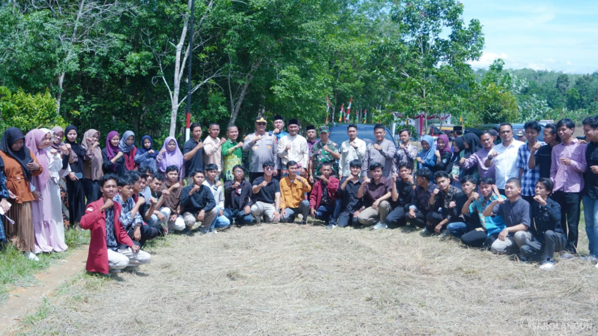 8 Oktober 2025 Bupati Sarolangun bersama Forkopimda Sarolangun Lakukan Penanaman Jagung Serentak Kuartal IV