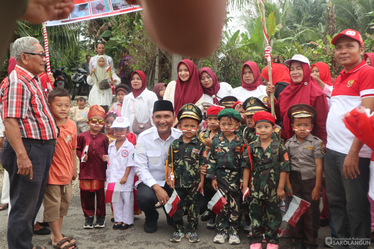 13 Agustus 2025 - Pawai Pembangunan Anak TK dan Paud di Desa Sungai Baung