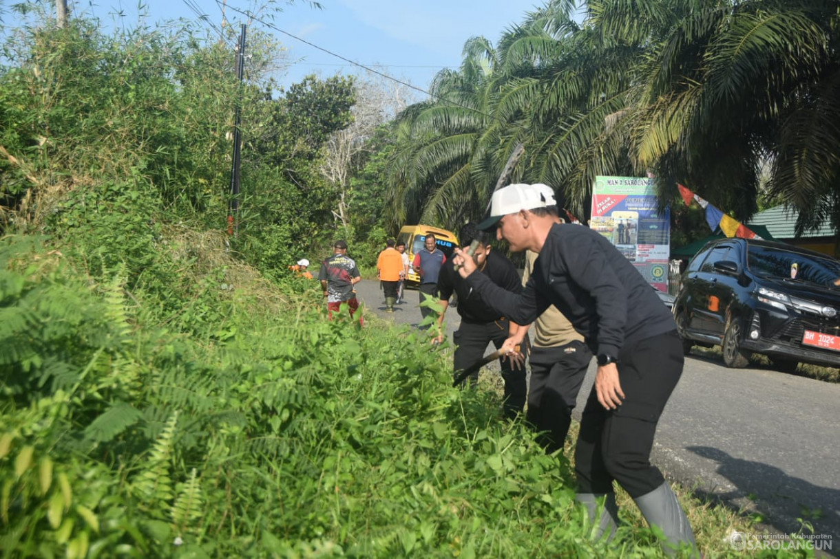 20 Juni 2025 -&nbsp;Gotong Royong Bersama di Kecamatan Bathin VIII