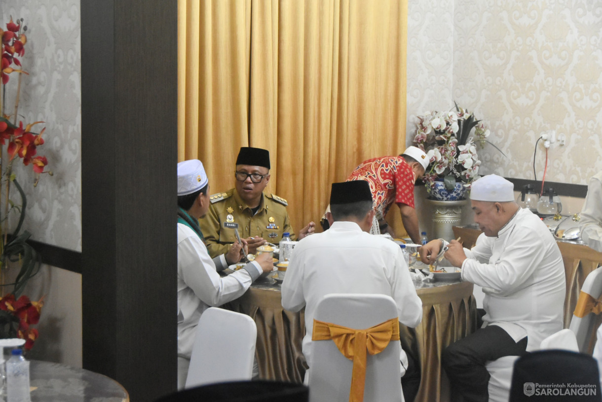 24 September 2024 - Yasinan dan Doa Bersama, Bertempat di Rumah Dinas Bupati Sarolangun