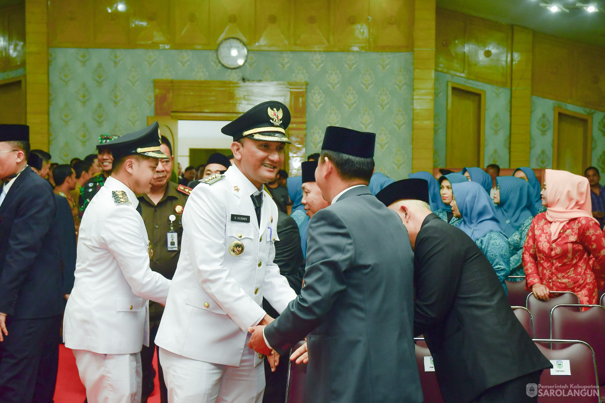 4 Maret 2025 - Serah Terima Jabatan Bupati Sarolangun, Bertempat di Ruang Aula Utama Kantor Bupati Sarolangun&nbsp;