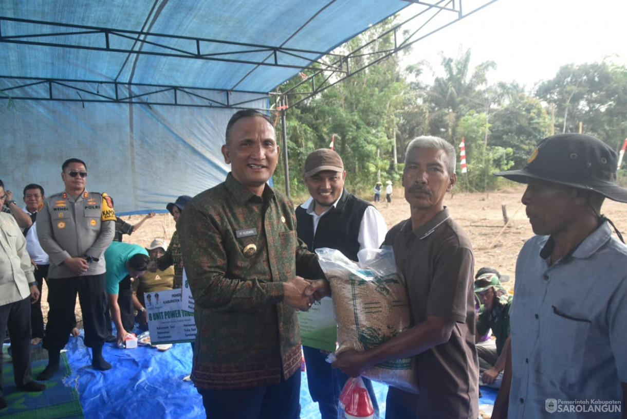 28 Agustus 2025&nbsp; &nbsp;Panen Perdana Padi Ladang Kelompok Tani Renah Mutu Desa Tanjung Kecamatan Bathin VIII