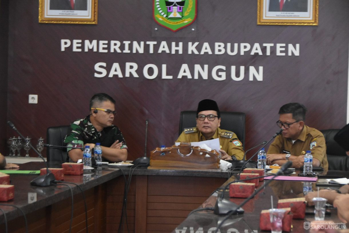 10 Juni 2024 - Rapat TPID Di Ruang Pola Utama Kantor Bupati Sarolangun Dan Rapat Terkait Terapi Pencegahan TBC Dengan Kemenkes Di Ruang Pola Utama Kantor Bupati Sarolangun