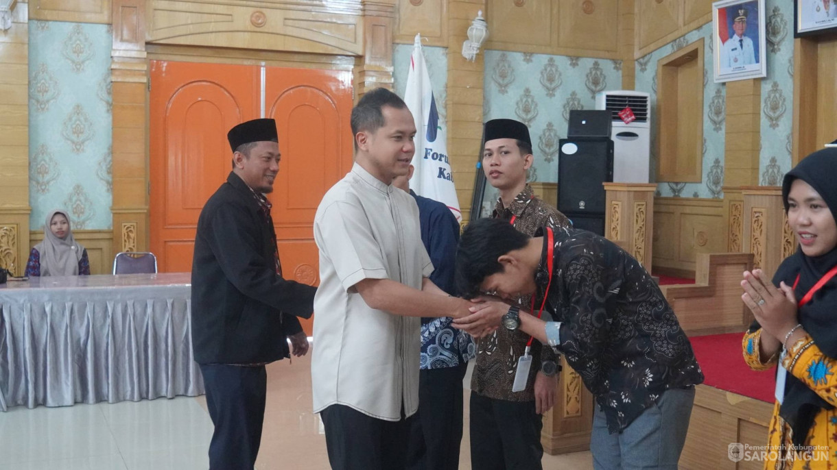 8 Maret 2026 Wakil bupati Sarolangun Membuka acara Spark Ramadhan 1447H. Pesantren kilat dan pelantikan pengurus FPRJ, kabupaten Sarolangun