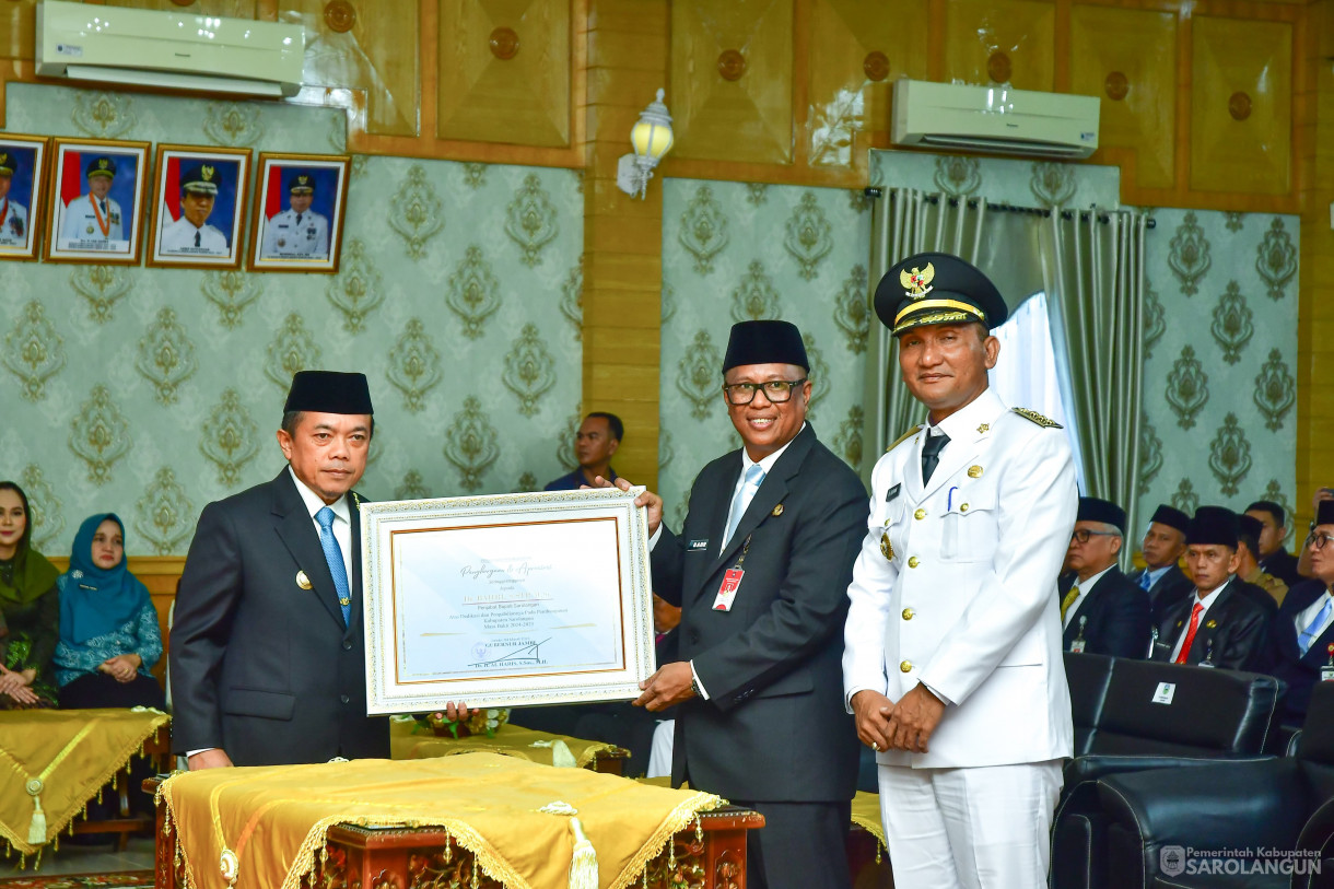 4 Maret 2025 - Serah Terima Jabatan Bupati Sarolangun, Bertempat di Ruang Aula Utama Kantor Bupati Sarolangun&nbsp;