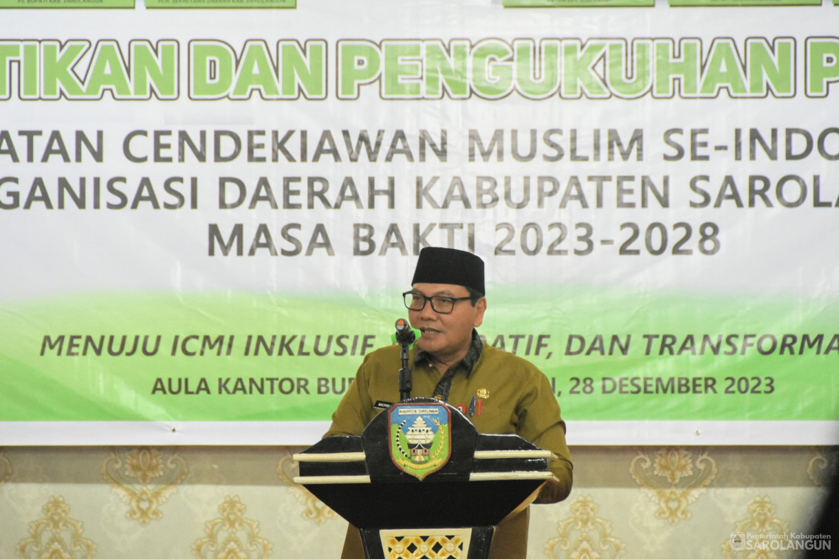 28 Desember 2023 - Pelantikan Pengurus Ikatan Cendekiawan Muslim Se Indonesia Organisasi Daerah Kabupaten Sarolangun Di Ruang Aula Utama Kantor Bupati Sarolangun