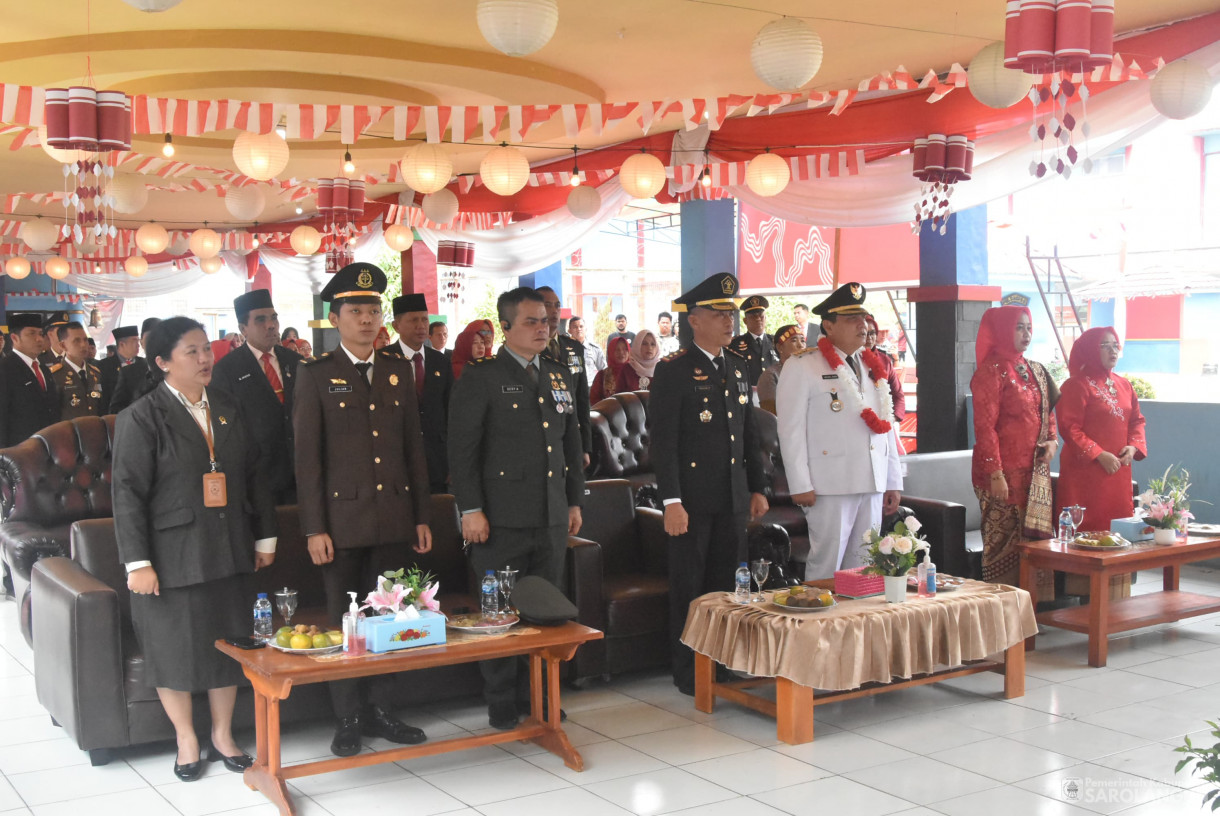 17 Agustus 2024 -&nbsp;Penyerahan Remisi Umum Bagi Narapidana dan Pengurangan Masa Pidana Umum, Bertempat di Lapan Kelas IIB Sarolangun