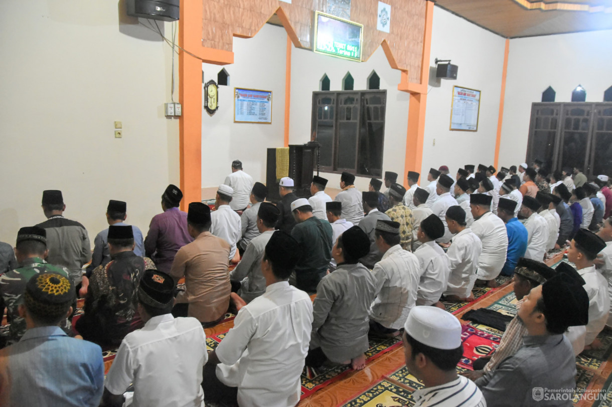 19 Maret 2024 - Buka Bersama Di Rumah Dinas Camat Singkut, Dilanjutkan Safari Ramadan Di Masjid Daruttaubah Desa Bukit Murau Kecamatan Singkut