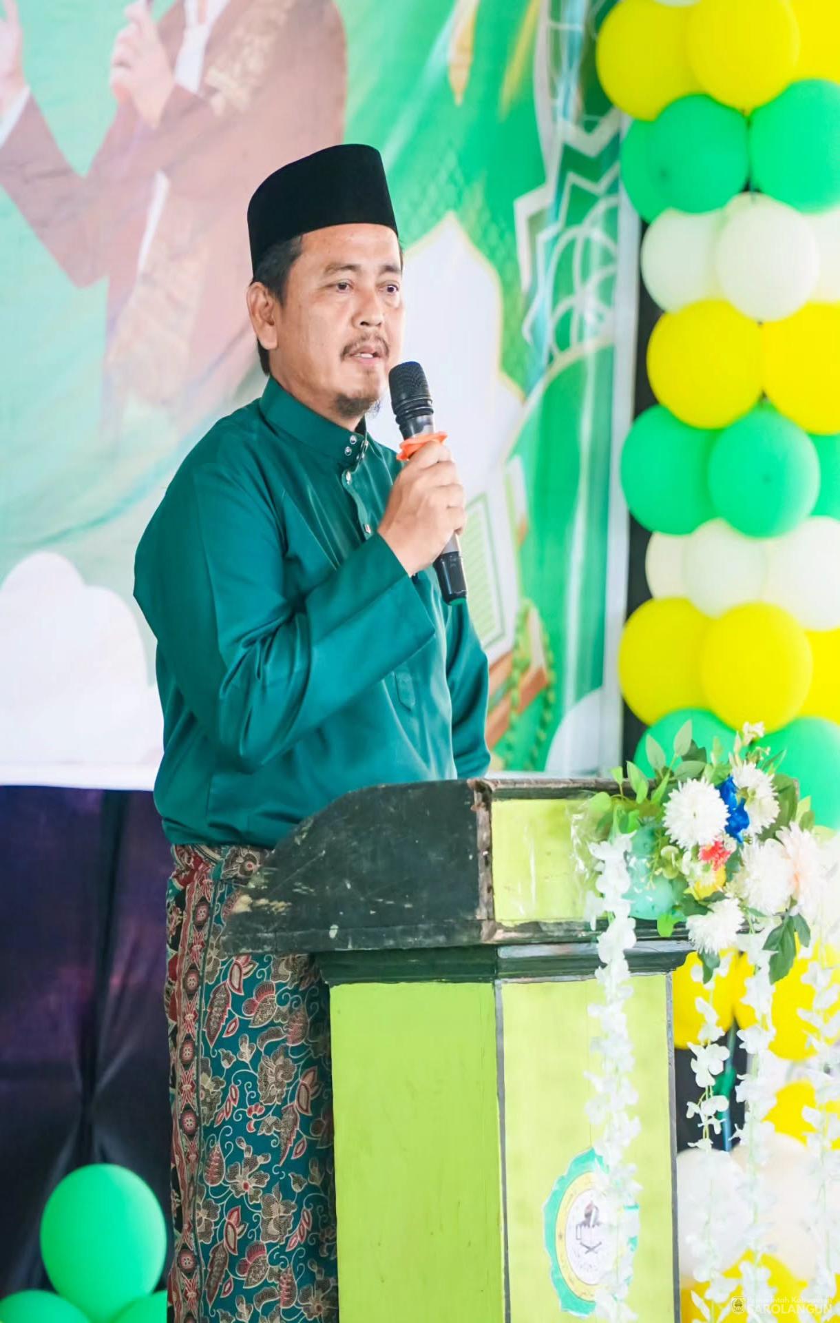 20 Juni 2026 Bupati Sarolangun menghadiri Haflah Akhirussanah, Tasyakuran dan 1 Muharram 1448 H Yayasan Pondok Pesantren Rahmatul Ummah Sarolangun Bersama H Inayatullah, M.Pd.I