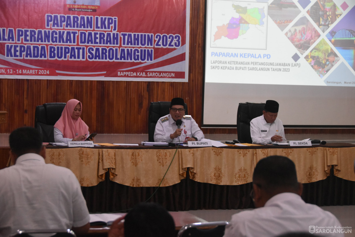 13 Maret 2024 - Paparan LKPJ Kepala Perangkat Daerah Tahun 2023 Kepada Bupati Sarolangun Di Ruang Aula Bappeda Sarolangun