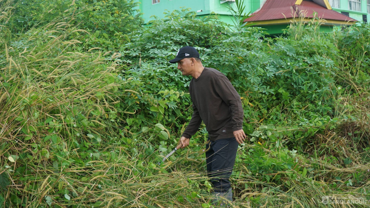 24 April 2026 Gotong Royong Berbakti Maju di Pasar Limbur Kelurahan Limbur Tembesi Kecamatan Bathin VIII