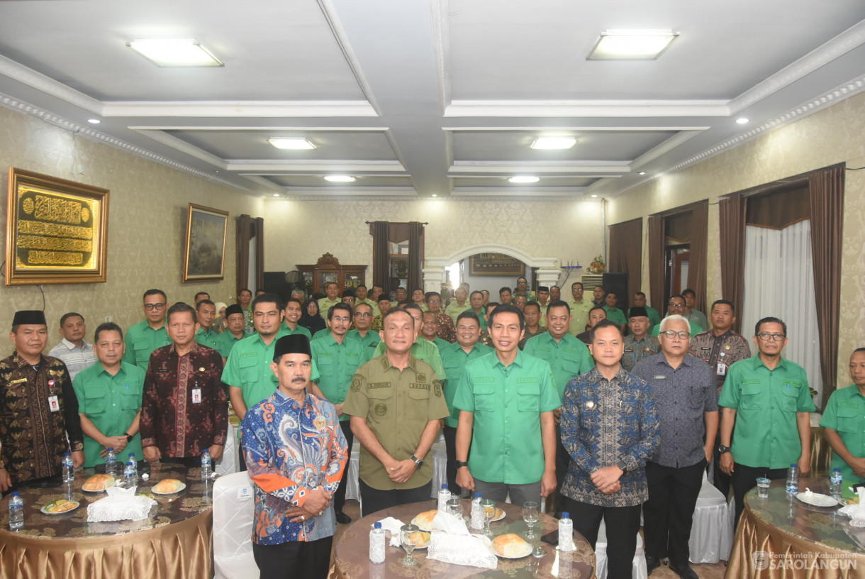8 Agustu 2025 - Penandatanganan Kerjasama Antara Pemerintah Kabupaten Sarolangun dengan Pemerintah Kabupaten Batanghari di Rumah Dinas Bupati Sarolangun