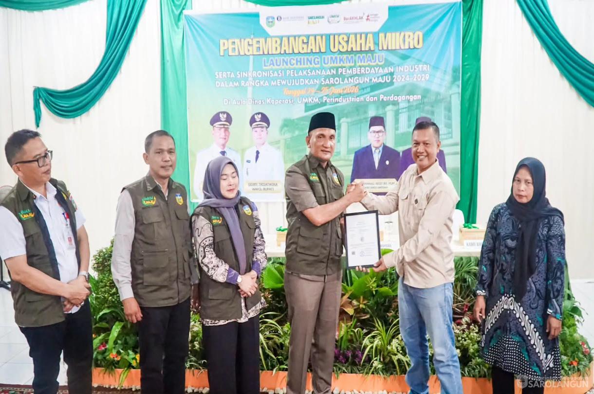 24 Juni 2026 Bupati Sarolangun Menghadiri Launching UMKM MAJU serta Sinkronisasi Pelaksanaan Pemberdayaan Industri dalam Rangka Mewujudkan Sarolangun Maju 2024 sd 2029