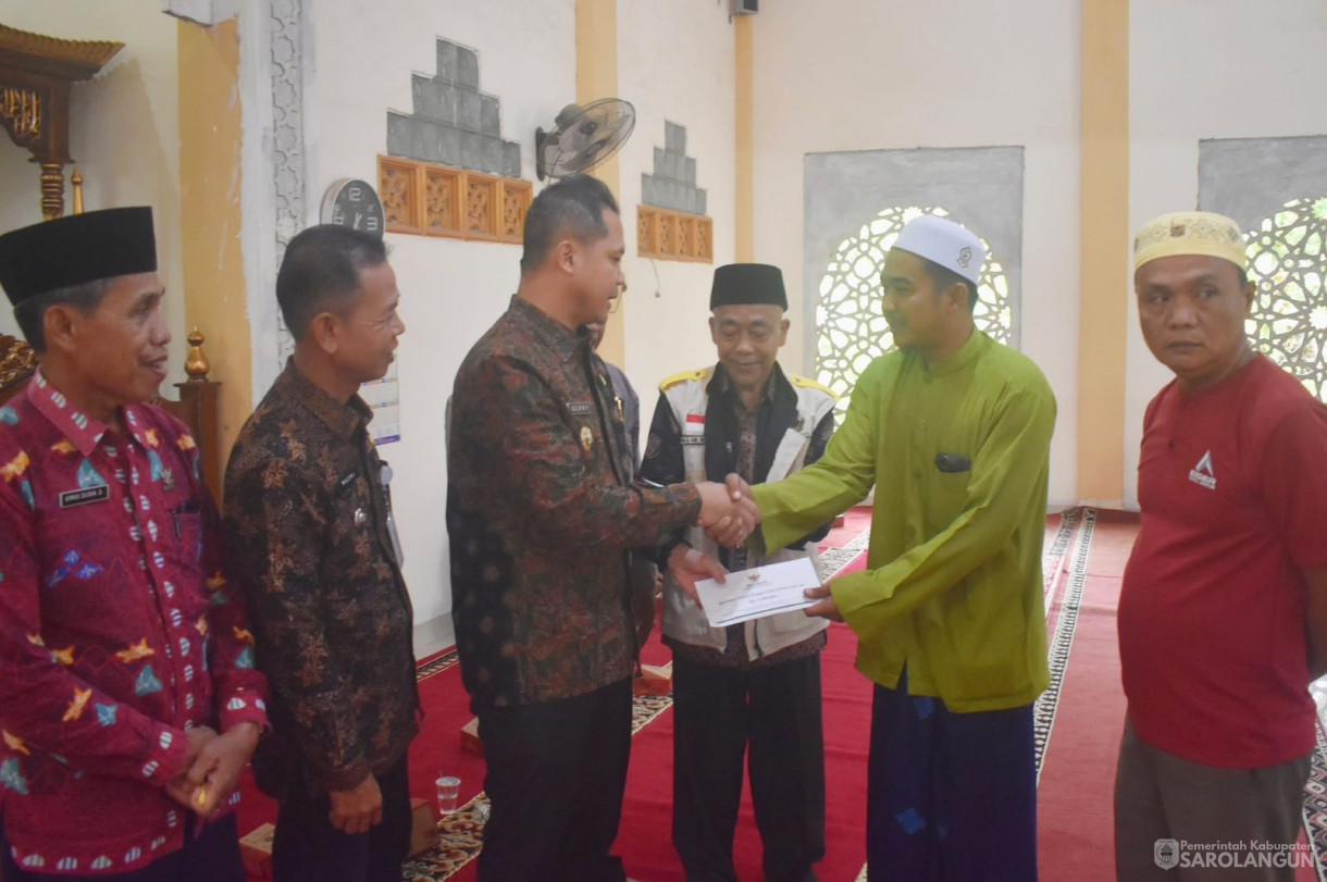 23 Oktober 2025 Salurkan Bantuan Beras Dan Uang Tunah Bagi Korban Puting Beliung&nbsp;&nbsp;
